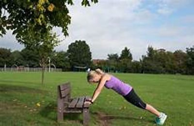 Abdominales al aire libre