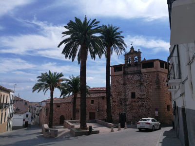 Plaza y castillo