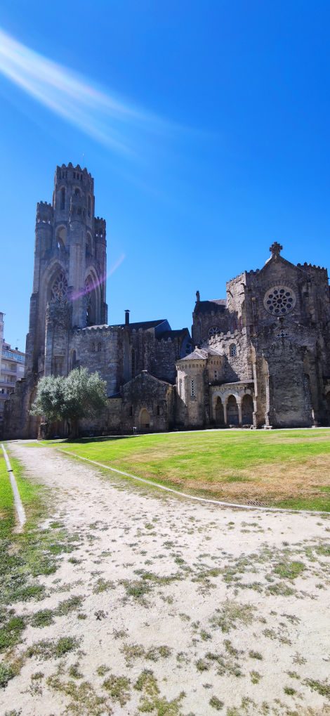 paseo a la iglesia